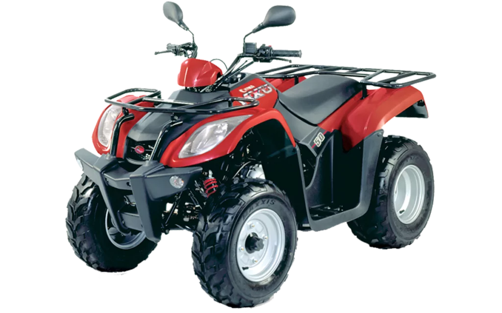 Ενοικίαση κόκκινου quad Kymco MXU 50 στην Αίγινα, Ελλάδα