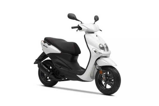 Πλαϊνή όψη σκούτερ Yamaha Neo's 50 διαθέσιμου για ενοικίαση στην Αίγινα