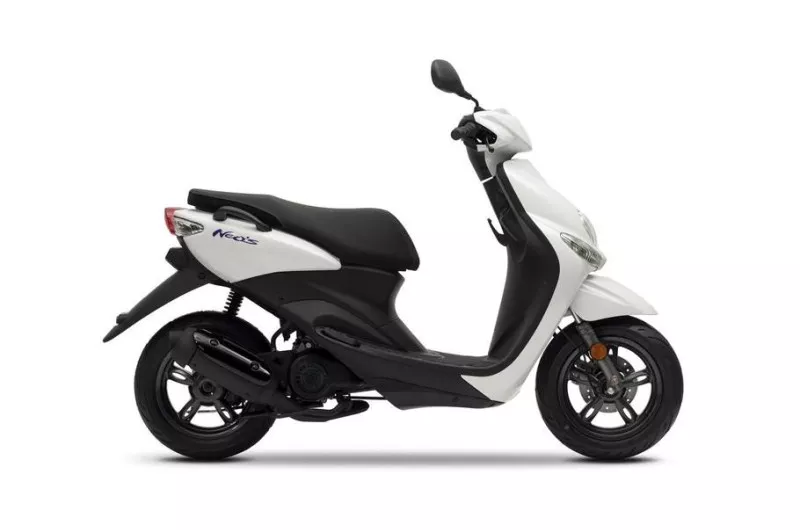 Ταμπλό και τιμόνι σκούτερ Yamaha Neo's 50 στην Αίγινα
